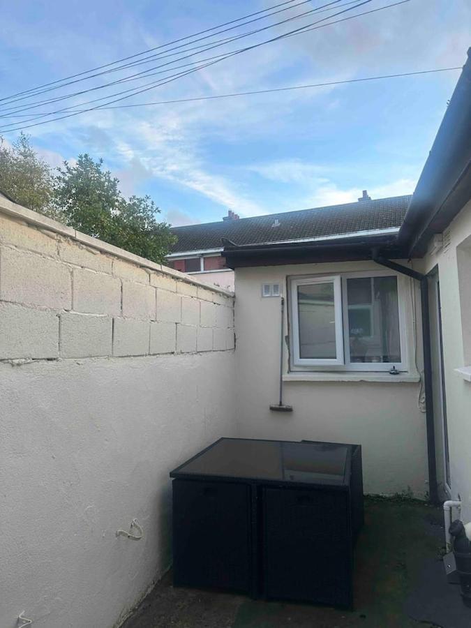 都柏林Private Cosy Studio - A1 Location公寓 外观 照片