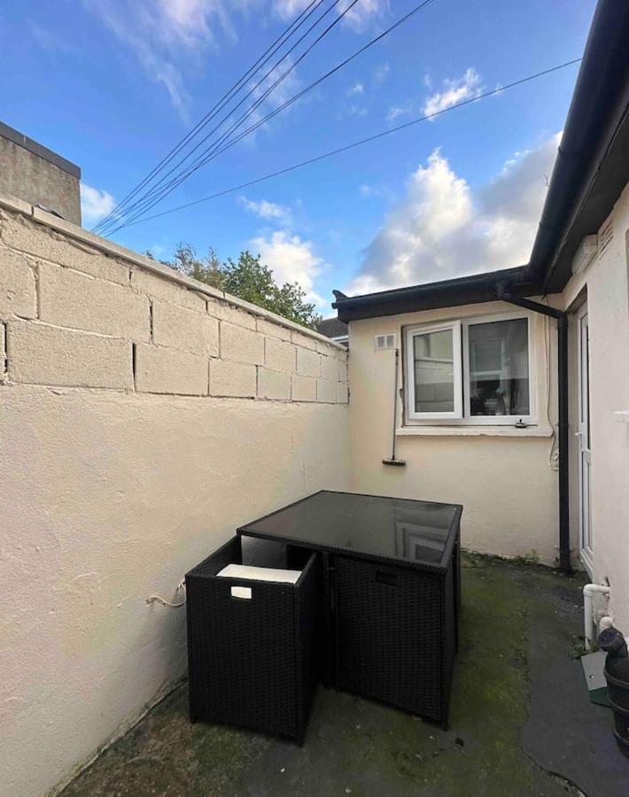 都柏林Private Cosy Studio - A1 Location公寓 外观 照片